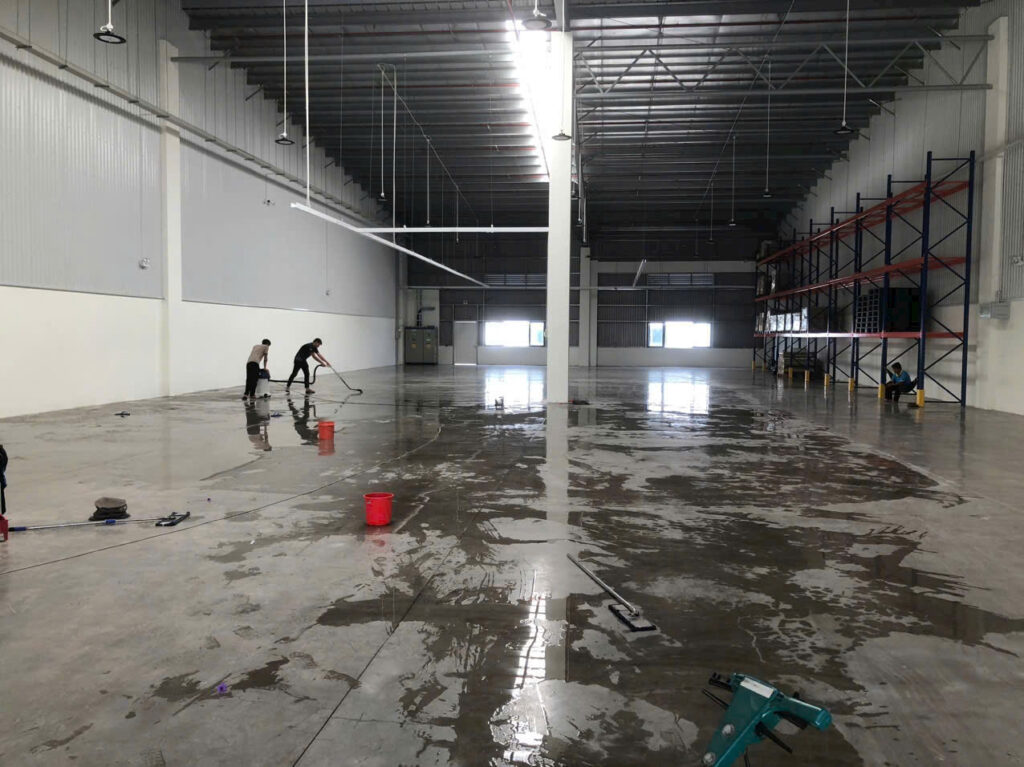 Vệ sinh nhà xưởng